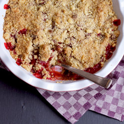 Rhubarb & Strawberry Crumble