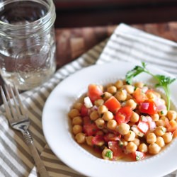 Mediterranean Chickpea Salad