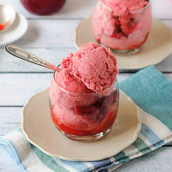 Strawberry Frozen Yogurt