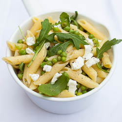 Goatcheese and Pea Pasta