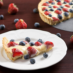 Tart with Cream Patisserie