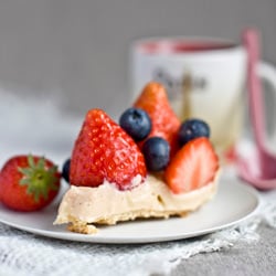 Tart w/ custard & berries