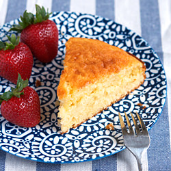 French Yogurt and Olive Oil Cake