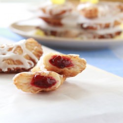 Mini Fried Blackberry Pies
