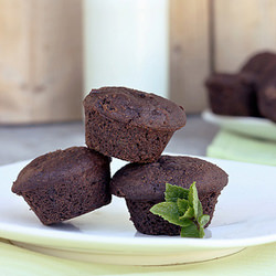 Mint Chocolate Chip Brownie Bites