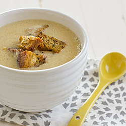 Fresh Corn Soup w/ Herbed Croutons