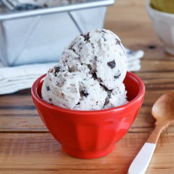Chocolate Chunk Coconut Ice Cream