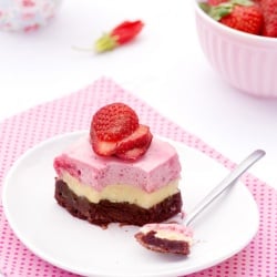 Raspberry Cheesecake Brownie