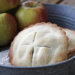 Small Apple Pies