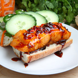 Salmon Banh Mi