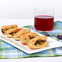 Spinach & Feta Cheese Puffs