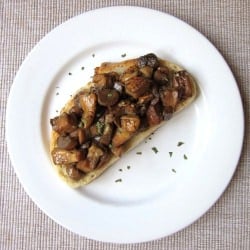 Sauteed Mushrooms on Toast