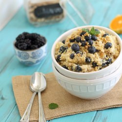 Berry Breakfast Grain Salad