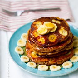 PB Banana Oat Pancakes