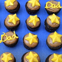 Chocolate Cupcakes w Swiss Meringue