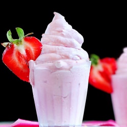 Strawberry Whipped Cream Frosting