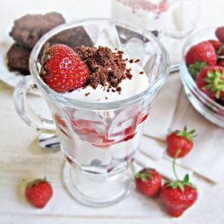 Strawberry-Chocolate Parfaits