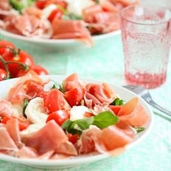 Insalata Caprese w/ Prosciutto