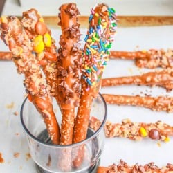 Caramel Pretzel Rods