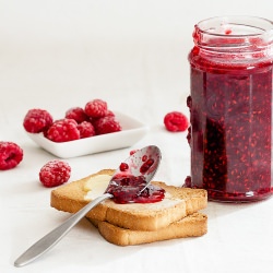 Raspberries jam