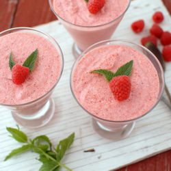 chilled Strawberry Mousse