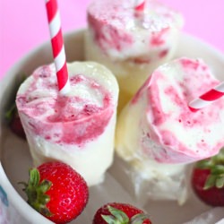 Lemonade and Strawberry Popsicles
