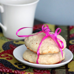 Almond Cardamom Whoopie Pies