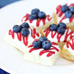 Berry Cream Cheese Pastries