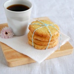 Orange Nutmeg Cookies