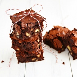 Gluten Free Fudgy Pecan Brownies