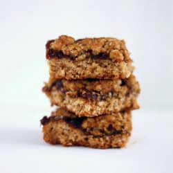 Oatmeal Date Bars
