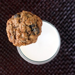 Oatmeal Raisin Cookies