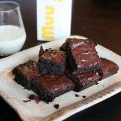 Moist and Chewy Brownies
