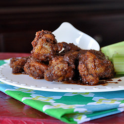 Chicken Wings in Cocoa-Hot Sauce