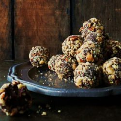 Mocha Fig Truffles
