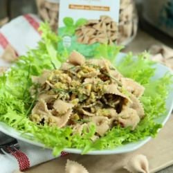 Spelt Farfalle with Olive Sauce