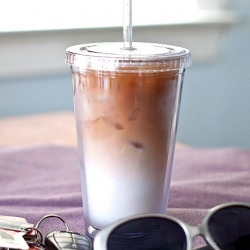 Iced Vanilla Macchiato
