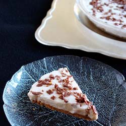 Peanut Butter Swirl Ice Cream Pie