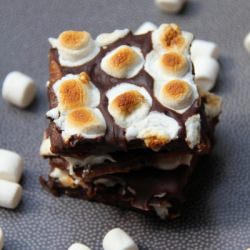 S’more Chocolate Toffee Bark