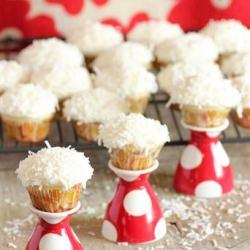 Mini Coconut Cupcakes