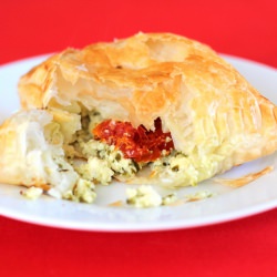 Feta, Pesto and Tomato Parcels