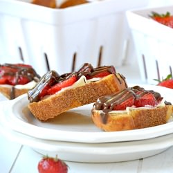 Strawberry and Mascarpone Crostini