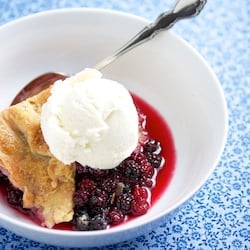 Wild blackberry cobbler