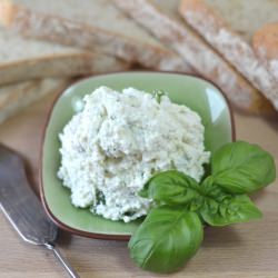 Homemade Chèvre (Goat’s Cheese)