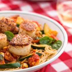 Scallops with Vegetables & Pasta
