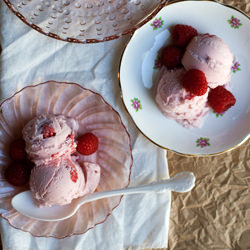 Raspberry Goat Cheese Ice Cream