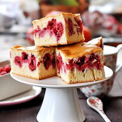 Easy Raspberry Cake