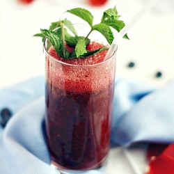 Berry and Pink Grapefruit Juice