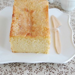 Lemon and cardamom cake