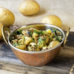 Potatoes Cooked with Onions